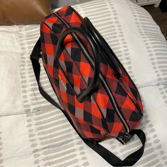 Vera Bradley Weekender - Picture 4 of 4